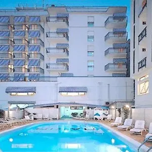 3* Hotel Arena